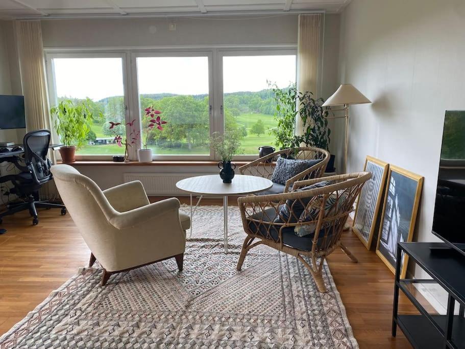 Apartment Right Next To The Golf Course And With The Ocean Just Around The Corner Люнгскиле Екстериор снимка