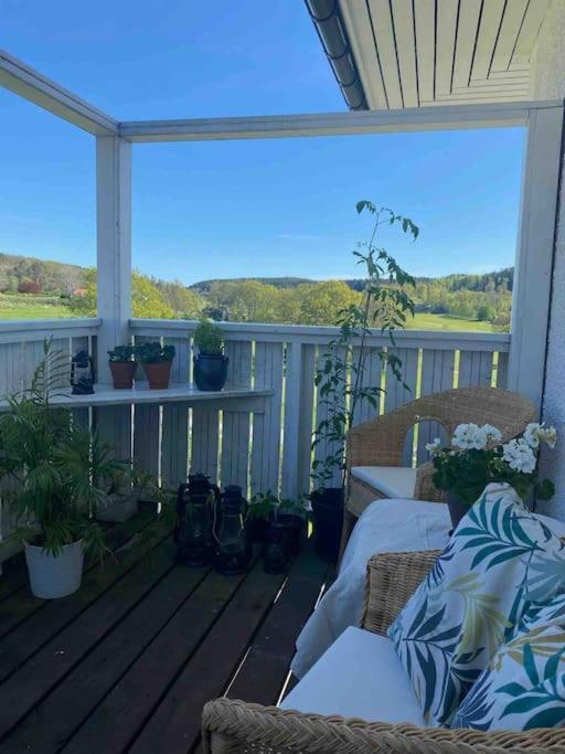 Apartment Right Next To The Golf Course And With The Ocean Just Around The Corner Люнгскиле Екстериор снимка
